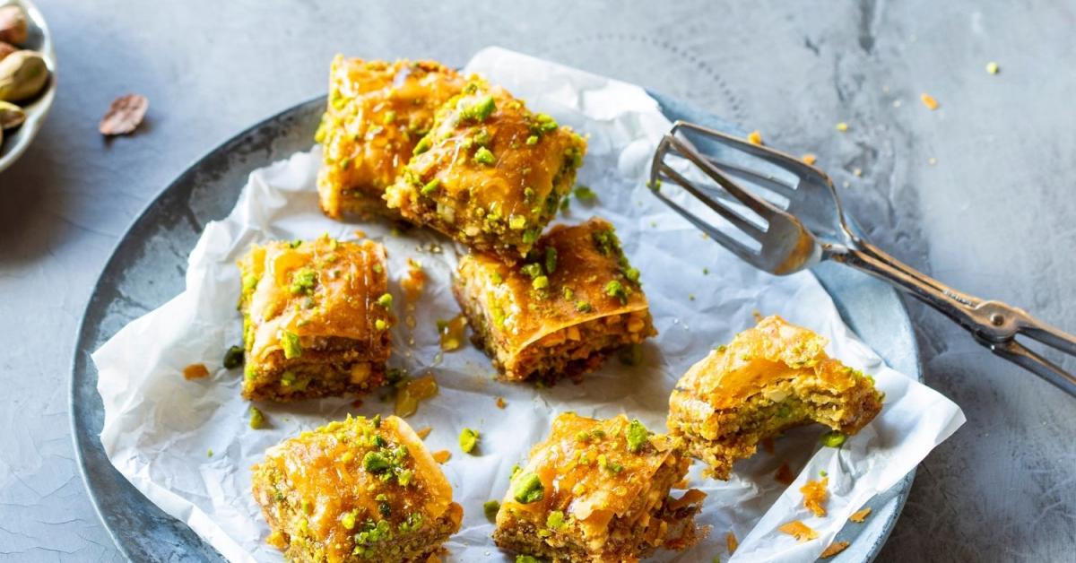 Baklava vegan zubereiten - einfaches Rezept | Simply Yummy