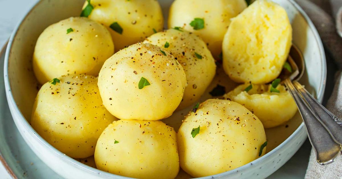 Kartoffelknödel dampfgegart - bestes Rezept | Simply Yummy