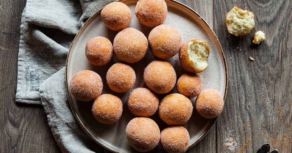 Quarkbällchen wie vom Bäcker selber machen | Simply Yummy