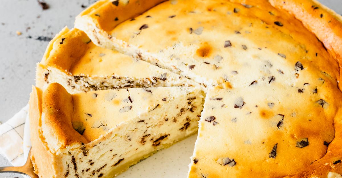 Stracciatella Käsekuchen so saftig | Simply Yummy