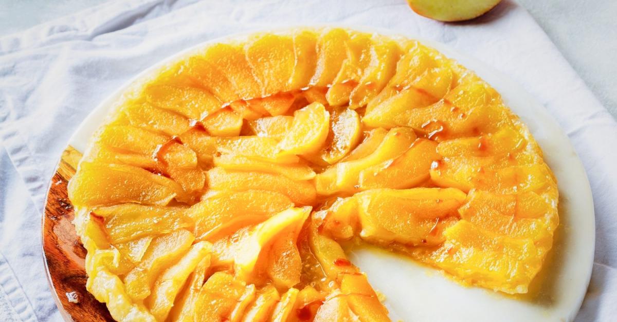 Tarte Tatin mit Blätterteig - schnelles Rezept | Simply Yummy