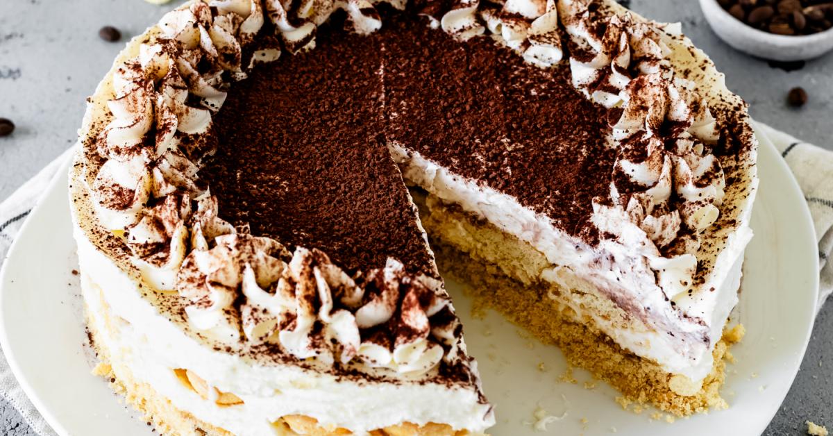 Tiramisu-Torte mit Löffelbiskuit | Simply Yummy