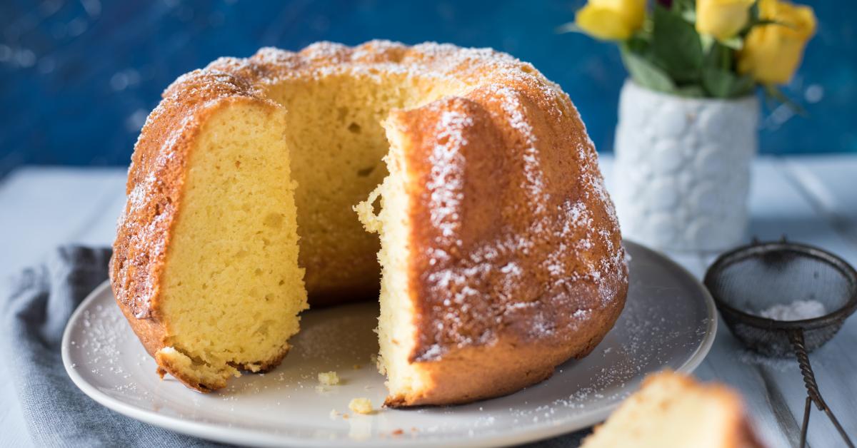 Zitronenkuchen mit Joghurt - bestes Rezept | Simply Yummy