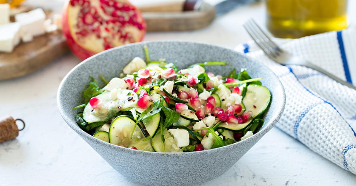 Salat mit Zucchini, Feta und Minze im Cookit | Simply Yummy