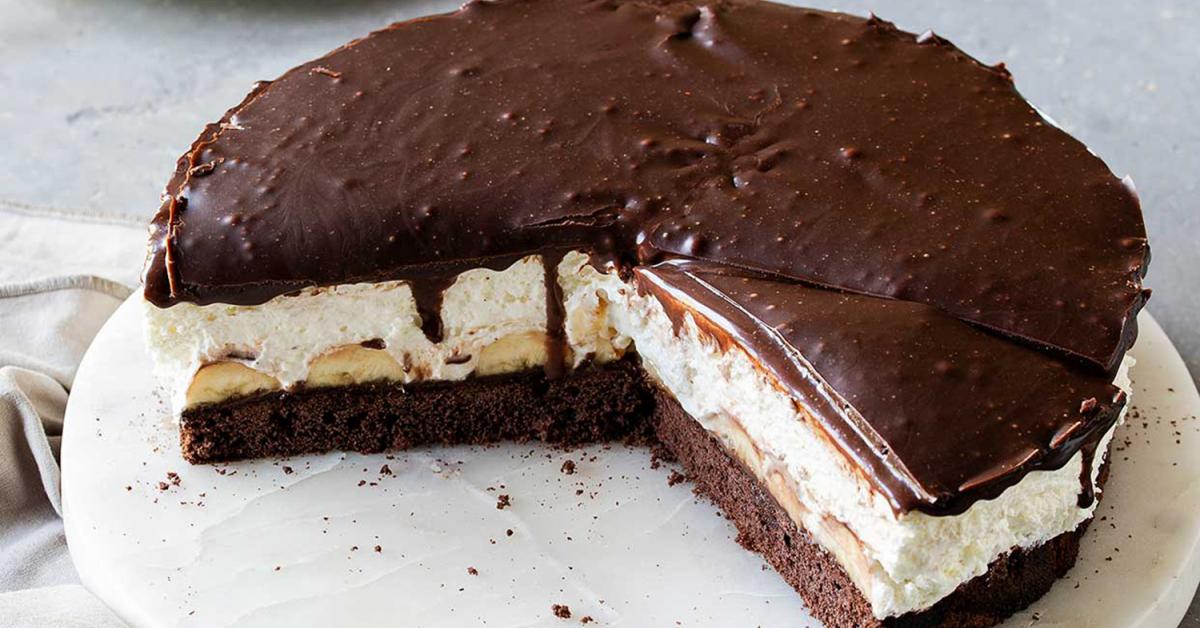 Schoko-Bananen-Torte mit Sahne und Nutella | Simply Yummy