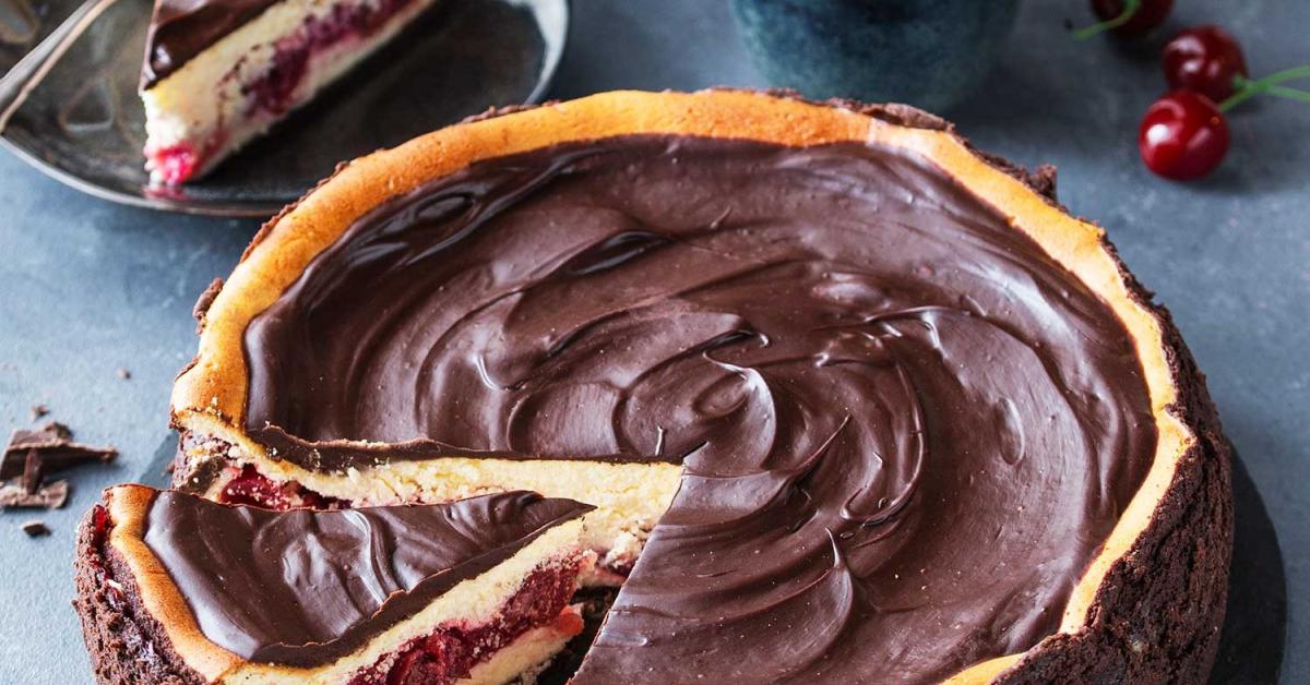 Schwarzwälder Kirsch Käsekuchen | Simply Yummy