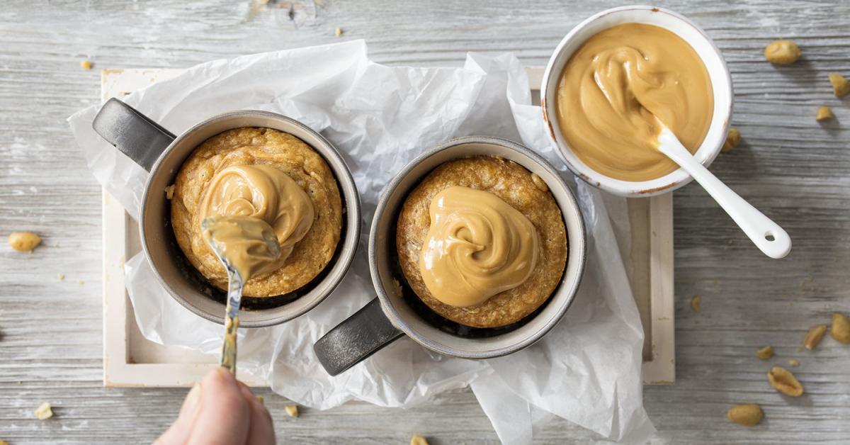 Tassenkuchen ohne Mehl, mit Erdnussbutter | Simply Yummy